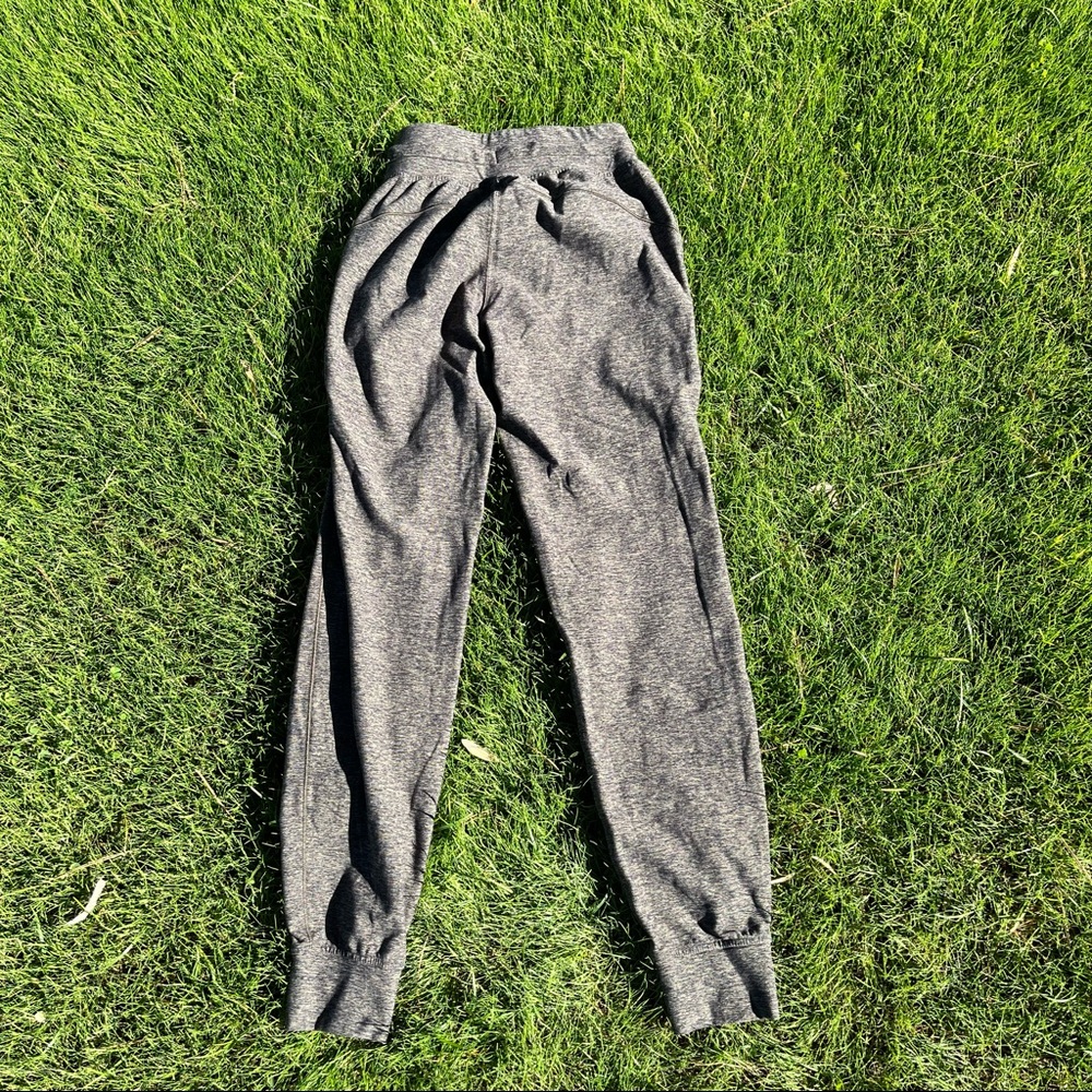 Lululemon Ready To Rulu Pant *29" - Picture 2 of 5
